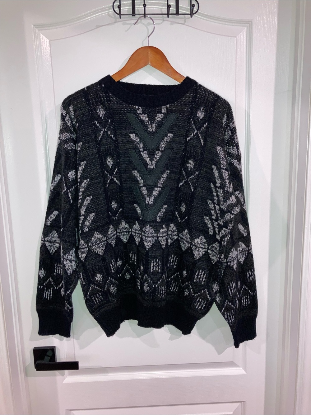 Vintage Black & Grey Geometric Patterned Knit Sweater Nino Foriero - size L